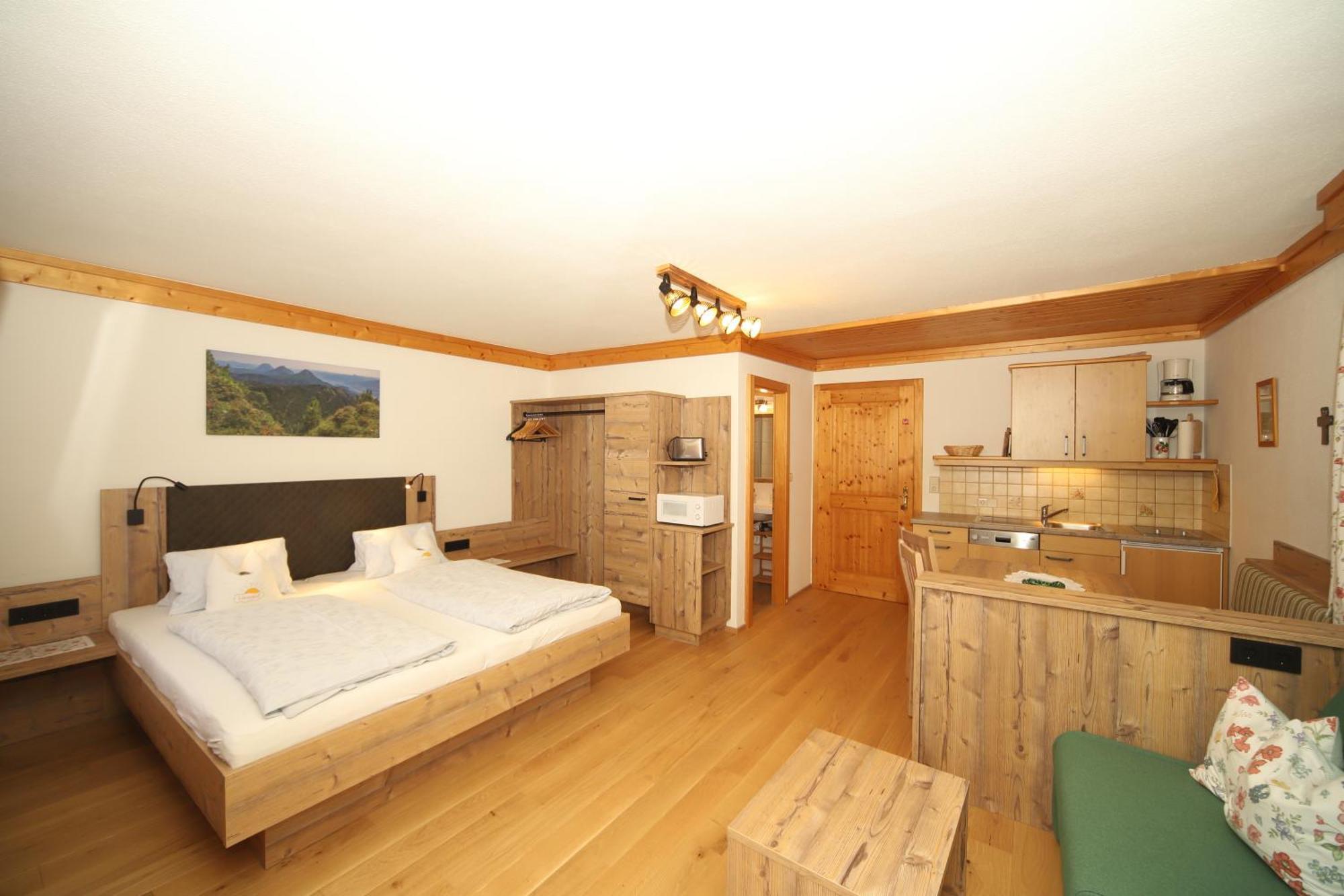 Linarhof Apartment Urlaub Am Bio Bauernhof Хаус им Енщал Екстериор снимка