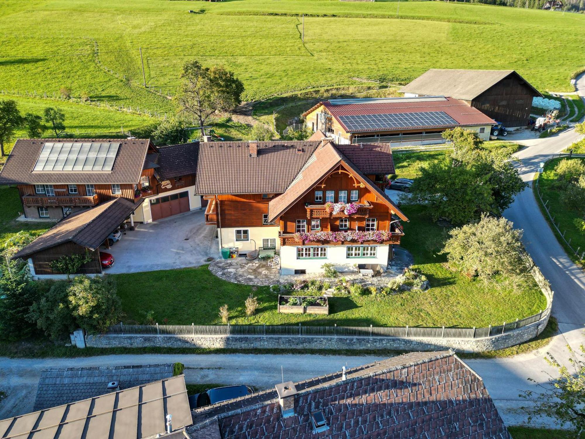 Linarhof Apartment Urlaub Am Bio Bauernhof Хаус им Енщал Екстериор снимка