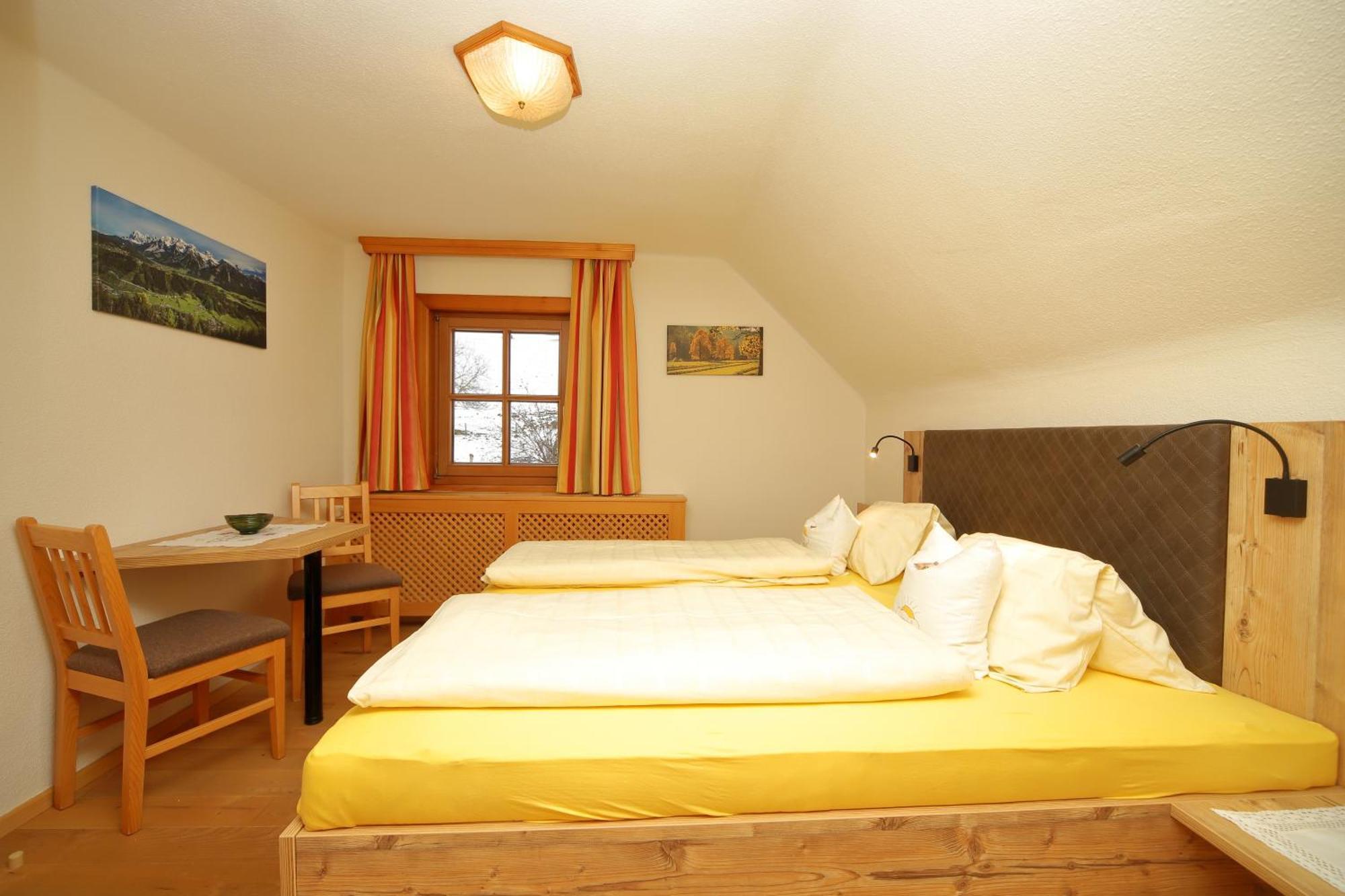 Linarhof Apartment Urlaub Am Bio Bauernhof Хаус им Енщал Екстериор снимка